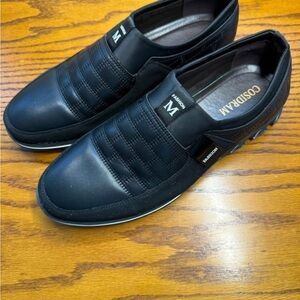 Men's Black Leather Slip-On Loafers